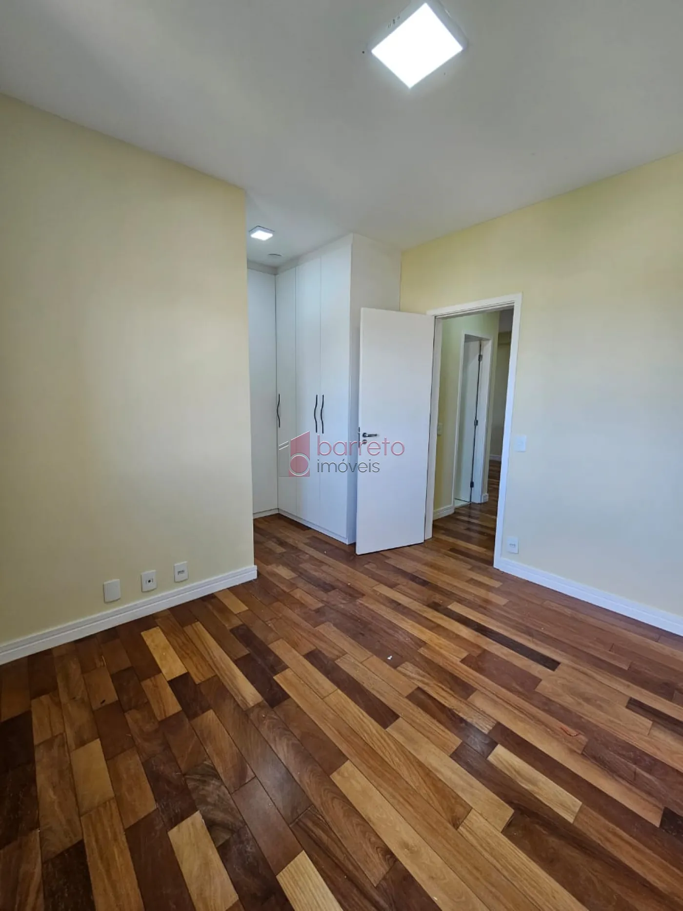 APARTAMENTO PARA LOCAÇÃO NO CONDOMÍNIO HANBURY PARK – JUNDIAÍ/SP