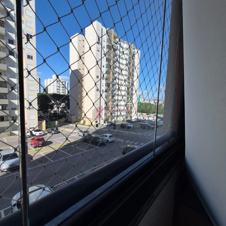 APARTAMENTO À VENDA NO CONDOMÍNIO LIFE NO BAIRRO ENGORDADOURO EM JUNDIAÍ/SP