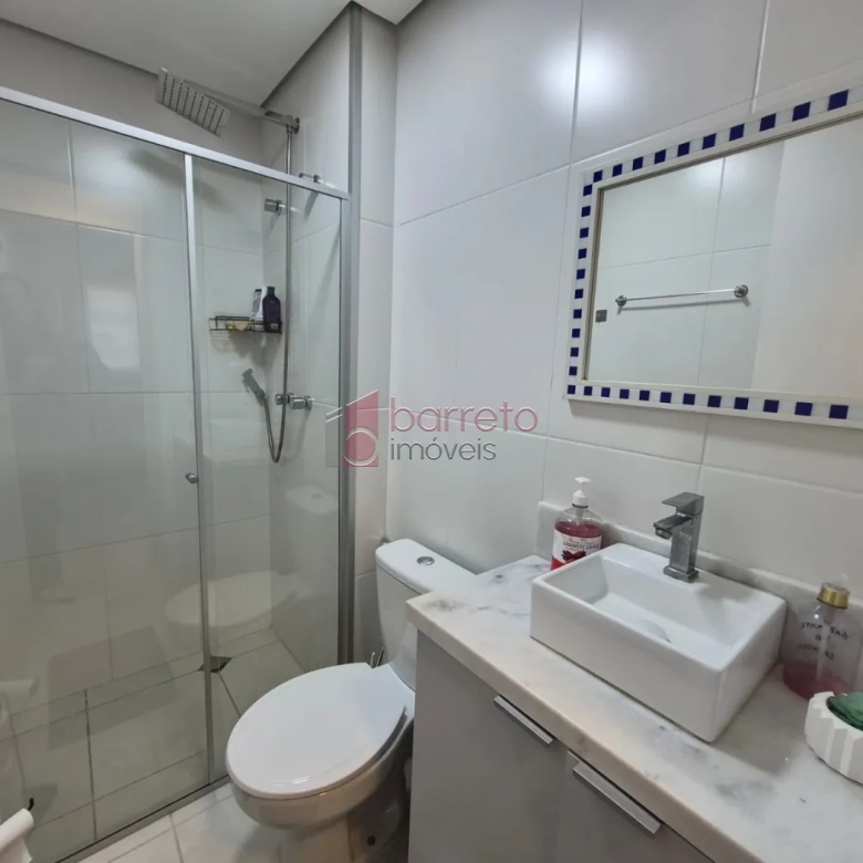 APARTAMENTO À VENDA NO CONDOMÍNIO LIFE NO BAIRRO ENGORDADOURO EM JUNDIAÍ/SP