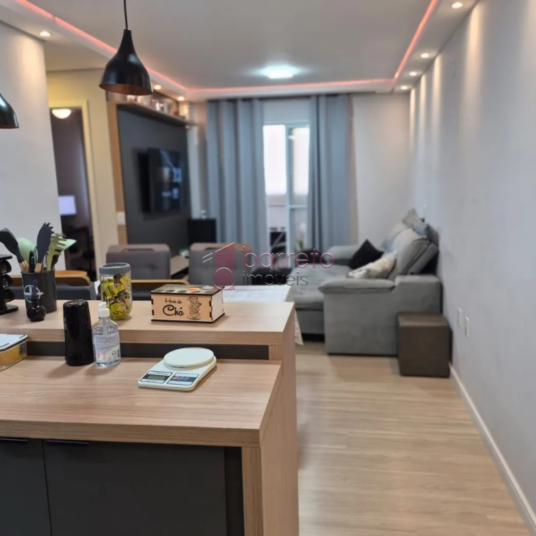 APARTAMENTO À VENDA NO CONDOMÍNIO LIFE NO BAIRRO ENGORDADOURO EM JUNDIAÍ/SP