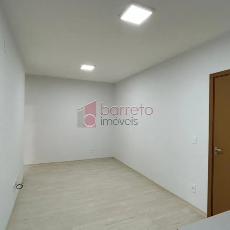 APARTAMENTO À VENDA NO CONDOMÍNIO TORRES DE OZANAM EM JUNDIAÍ/SP