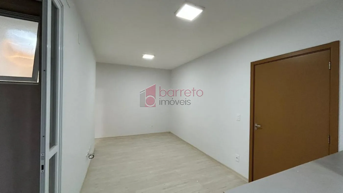 APARTAMENTO À VENDA NO CONDOMÍNIO TORRES DE OZANAM EM JUNDIAÍ/SP
