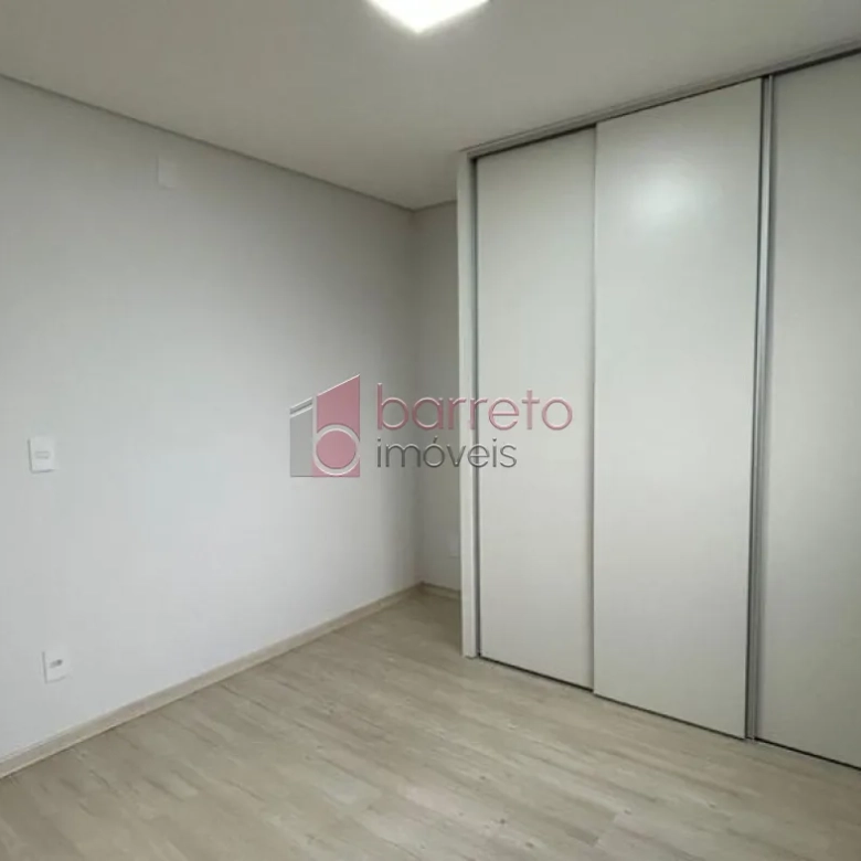 APARTAMENTO À VENDA NO CONDOMÍNIO TORRES DE OZANAM EM JUNDIAÍ/SP