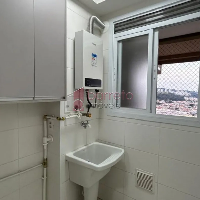 APARTAMENTO À VENDA NO CONDOMÍNIO TORRES DE OZANAM EM JUNDIAÍ/SP