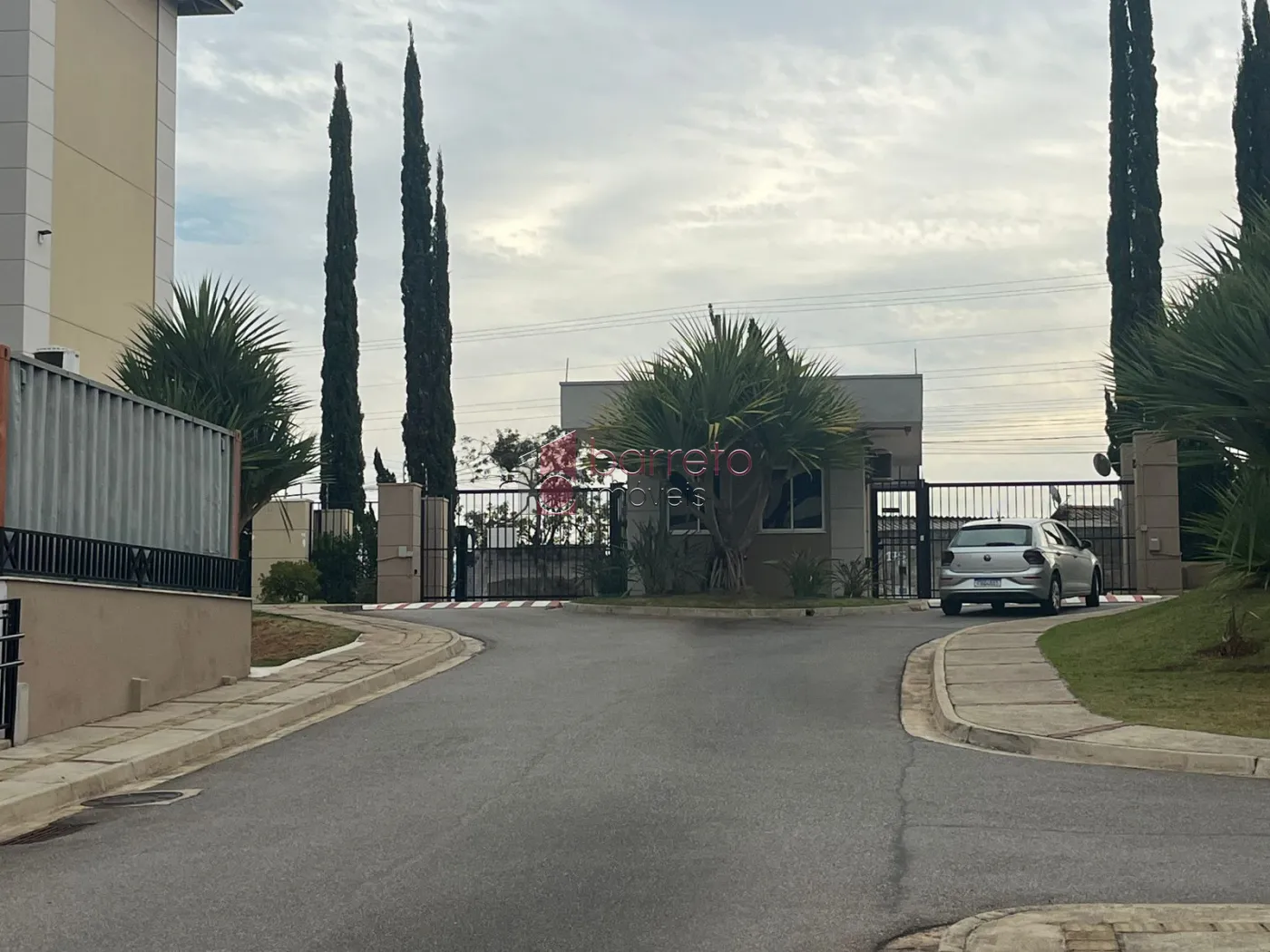 APARTAMENTO TÉRREO À VENDA NO CONDOMÍNIO MONTE BIANCO EM JUNDIAÍ/SP