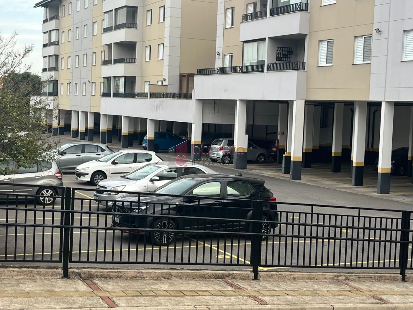 APARTAMENTO TÉRREO À VENDA NO CONDOMÍNIO MONTE BIANCO EM JUNDIAÍ/SP