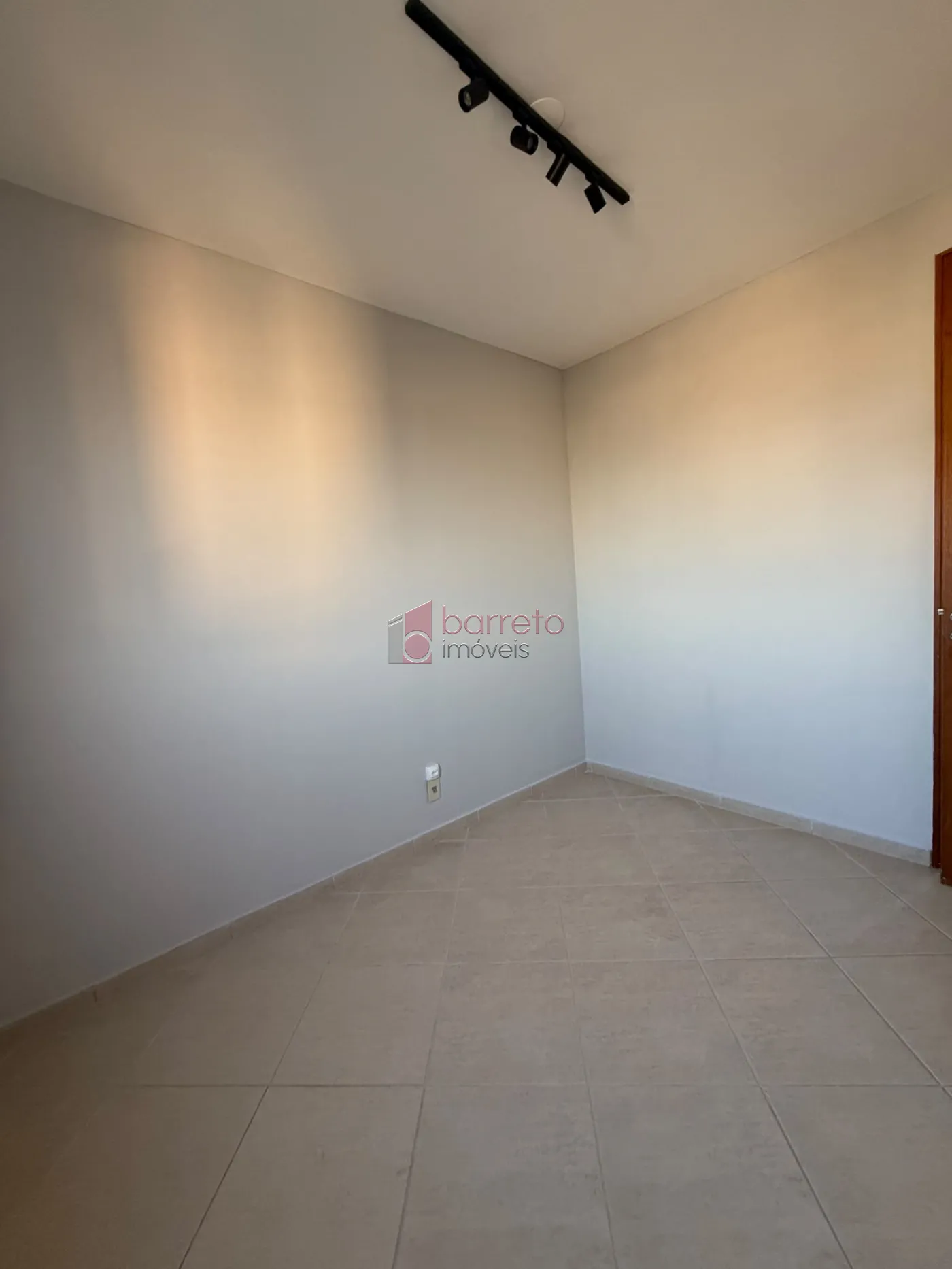 APARTAMENTO PARA LOCAÇÃO CONDOMÍNIO VILLAGGIO DI FIRENZE – JUNDIAÍ/SP