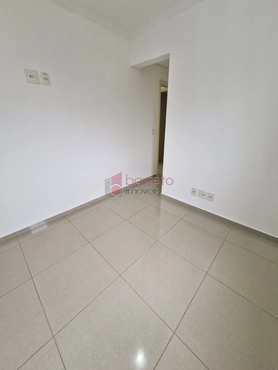 APARTAMENTO PARA LOCAÇÃO E VENDA NO CONDOMÍNIO PIAZZA MESSINA – JUNDIAÍ/SP
