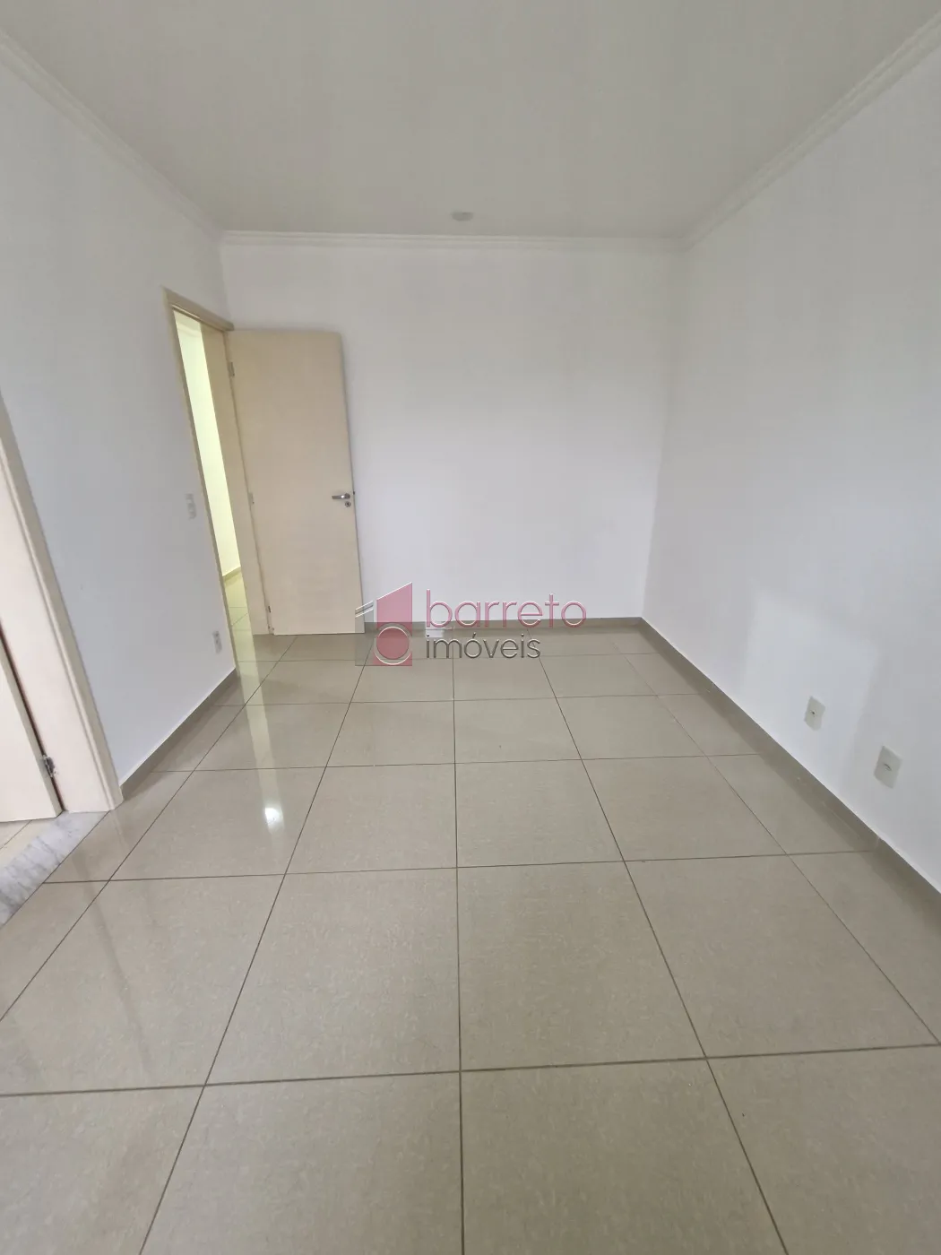 APARTAMENTO PARA LOCAÇÃO E VENDA NO CONDOMÍNIO PIAZZA MESSINA – JUNDIAÍ/SP