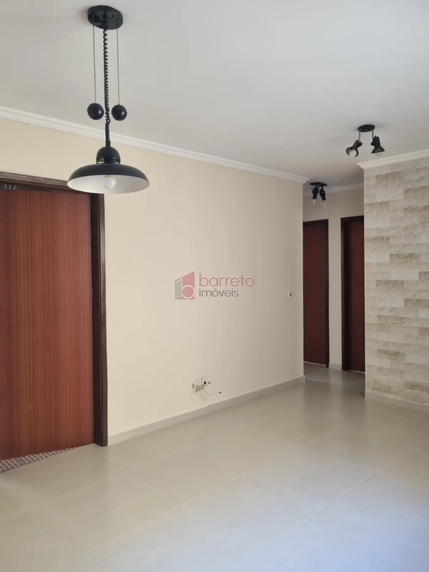 APARTAMENTO À VENDA NO CONDOMÍNIO RESIDENCIAL DÉBORA EM JUNDIAÍ/SP