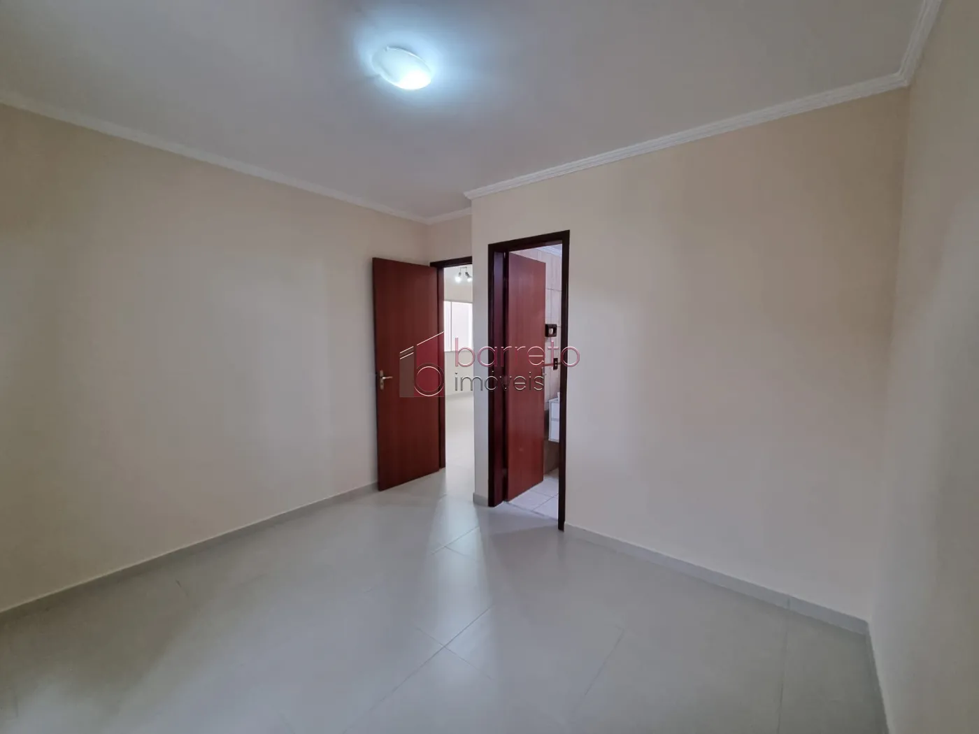 APARTAMENTO À VENDA NO CONDOMÍNIO RESIDENCIAL DÉBORA EM JUNDIAÍ/SP