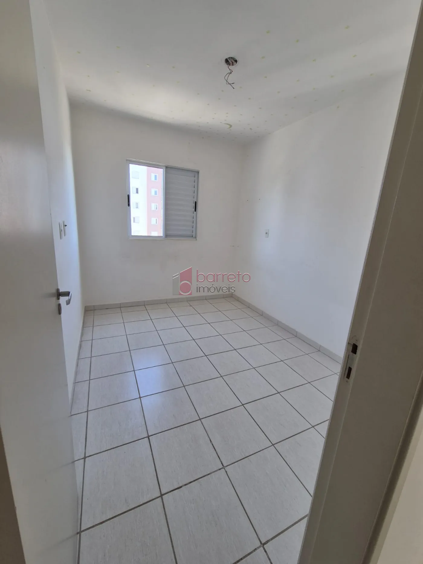 APARTAMENTO À VENDA NO CONDOMÍNIO JARDIM CONQUISTA EM JUNDIAÍ/SP