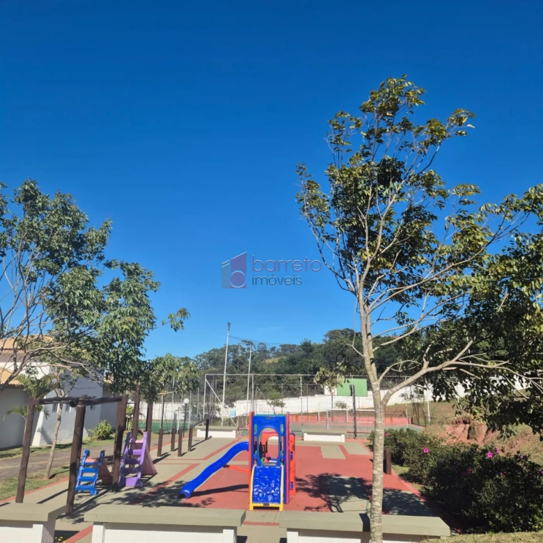 APARTAMENTO À VENDA NO CONDOMÍNIO JARDIM CONQUISTA EM JUNDIAÍ/SP