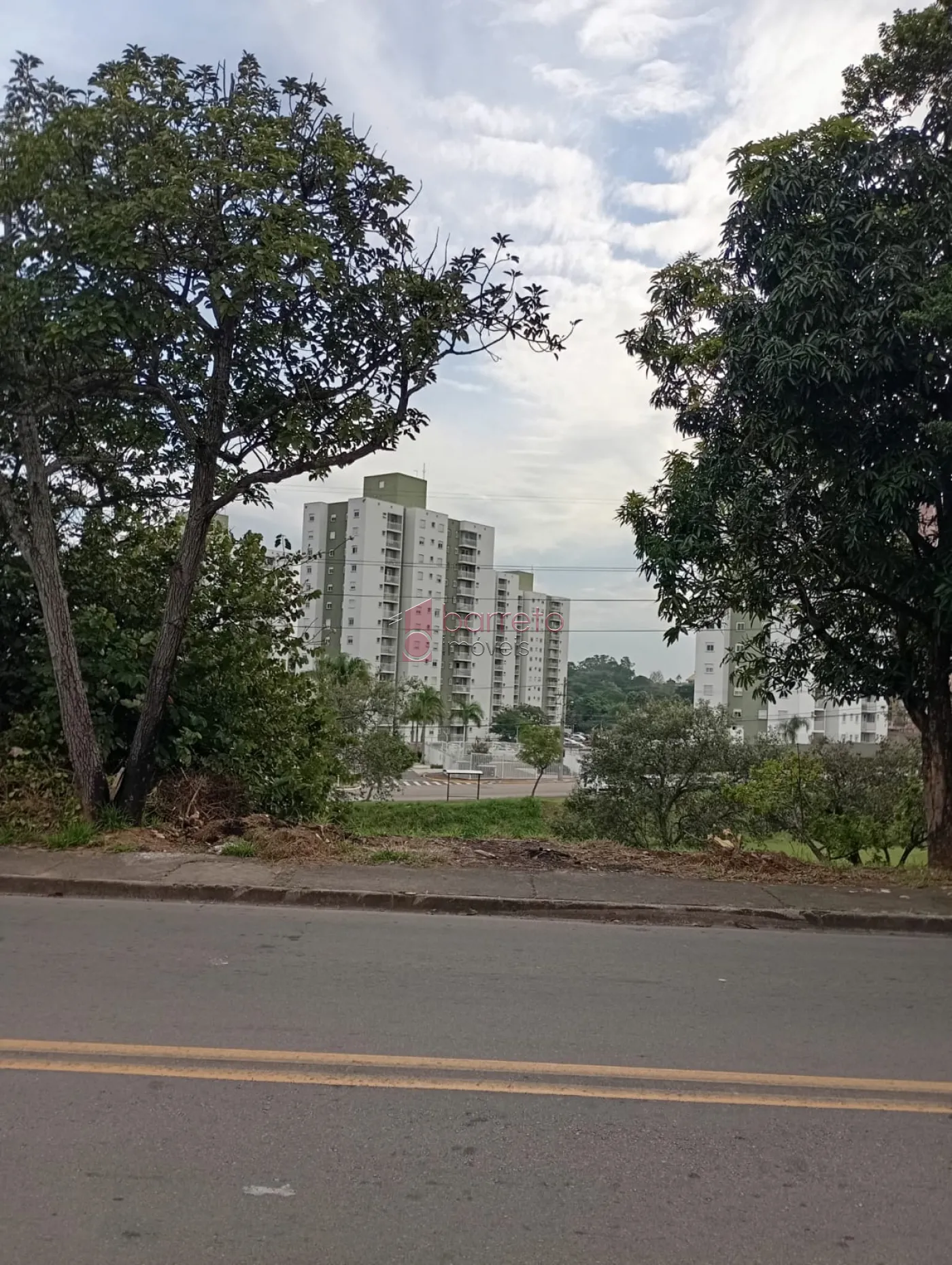 APARTAMENTO À VENDA NO CONDOMÍNIO MORADA DAS VINHAS – UVA ITÁLIA – JUNDIAÍ/SP