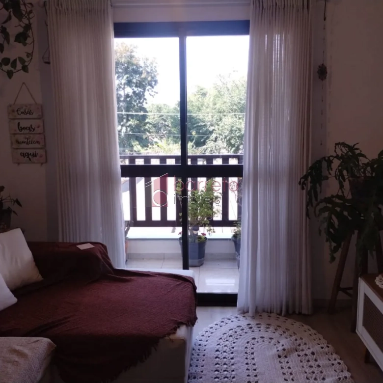 APARTAMENTO À VENDA NO CONDOMÍNIO CHALÉS DA REPRESA EM JUNDIAÍ/SP