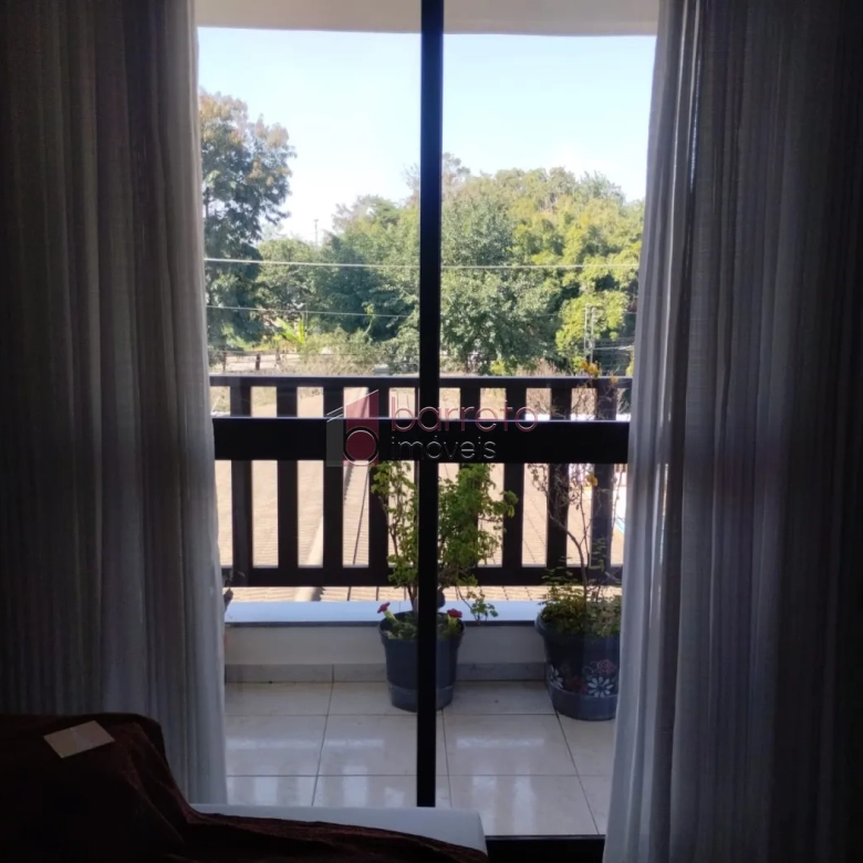 APARTAMENTO À VENDA NO CONDOMÍNIO CHALÉS DA REPRESA EM JUNDIAÍ/SP