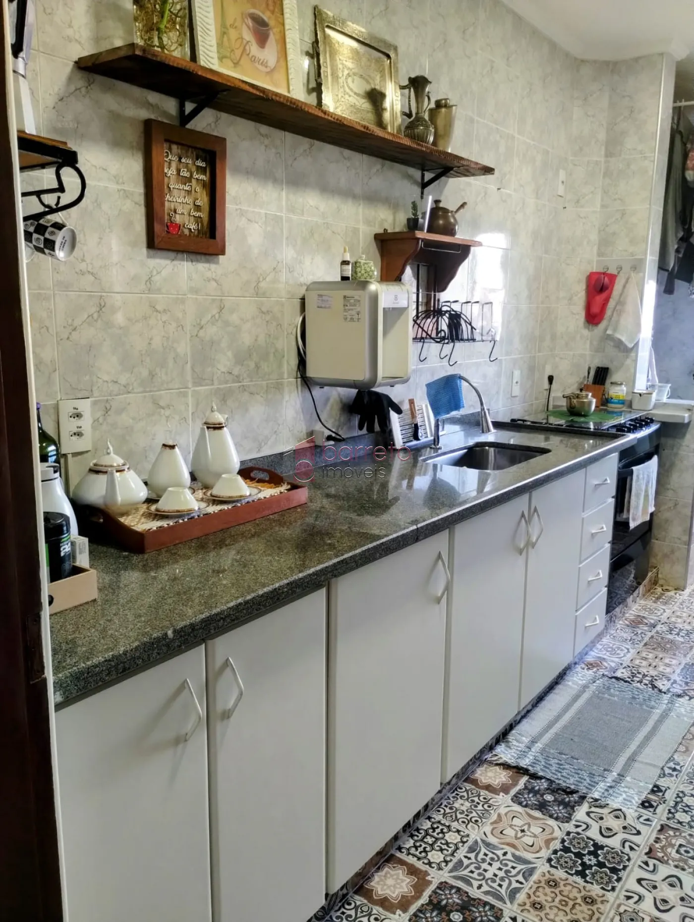 APARTAMENTO À VENDA NO CONDOMÍNIO CHALÉS DA REPRESA EM JUNDIAÍ/SP
