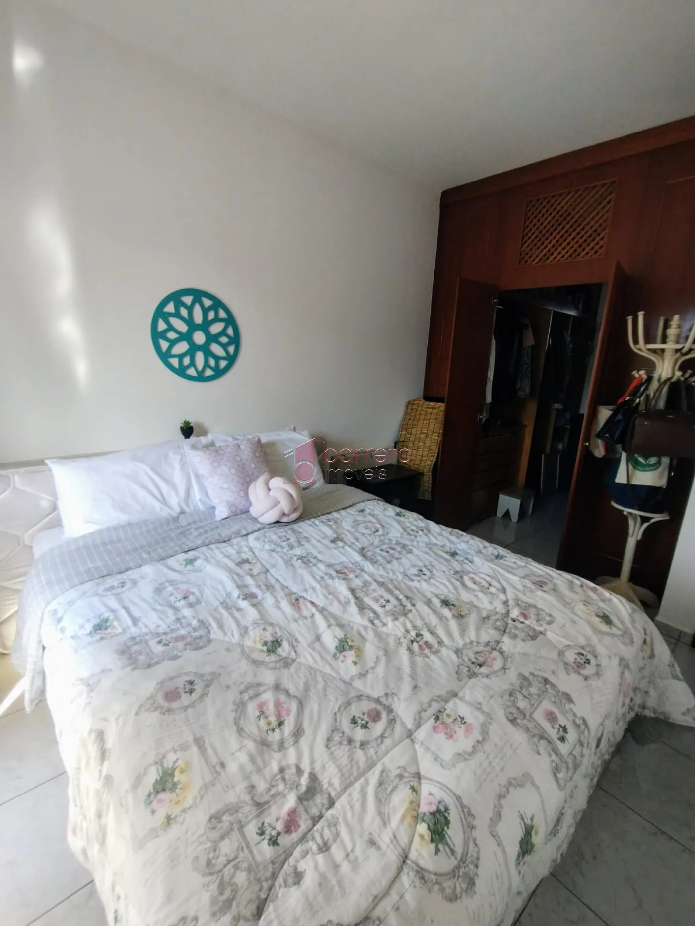 APARTAMENTO À VENDA NO CONDOMÍNIO CHALÉS DA REPRESA EM JUNDIAÍ/SP
