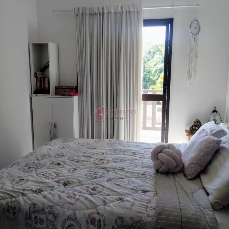 APARTAMENTO À VENDA NO CONDOMÍNIO CHALÉS DA REPRESA EM JUNDIAÍ/SP