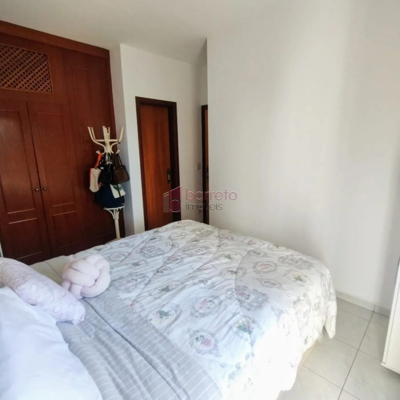 APARTAMENTO À VENDA NO CONDOMÍNIO CHALÉS DA REPRESA EM JUNDIAÍ/SP