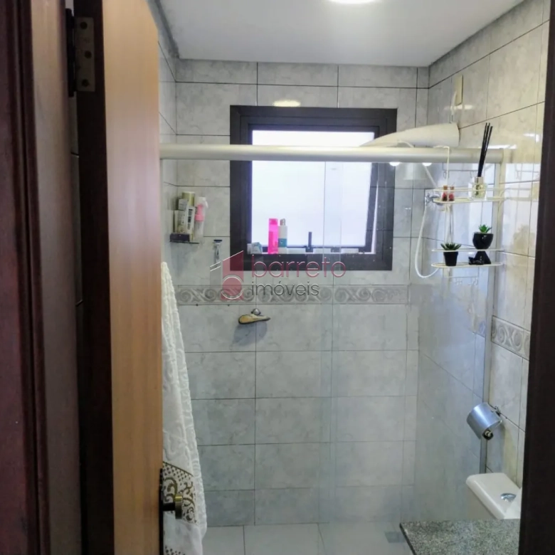 APARTAMENTO À VENDA NO CONDOMÍNIO CHALÉS DA REPRESA EM JUNDIAÍ/SP