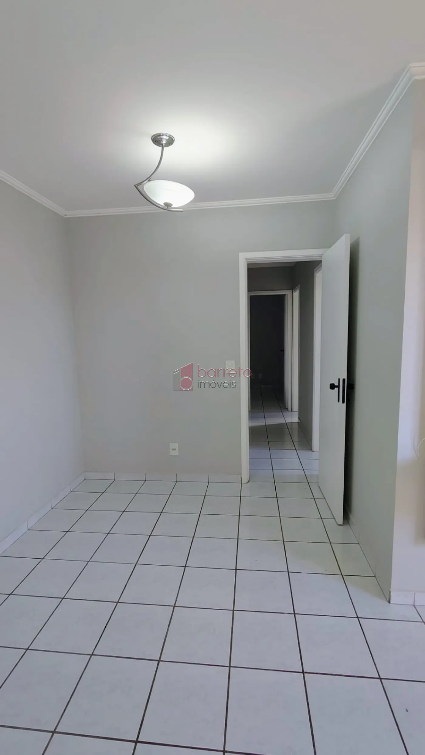APARTAMENTO COM 03 DORMITÓRIOS À VENDA NO CONDOMÍNIO CHÁCARA PRIMAVERA EM JUNDIAÍ/SP