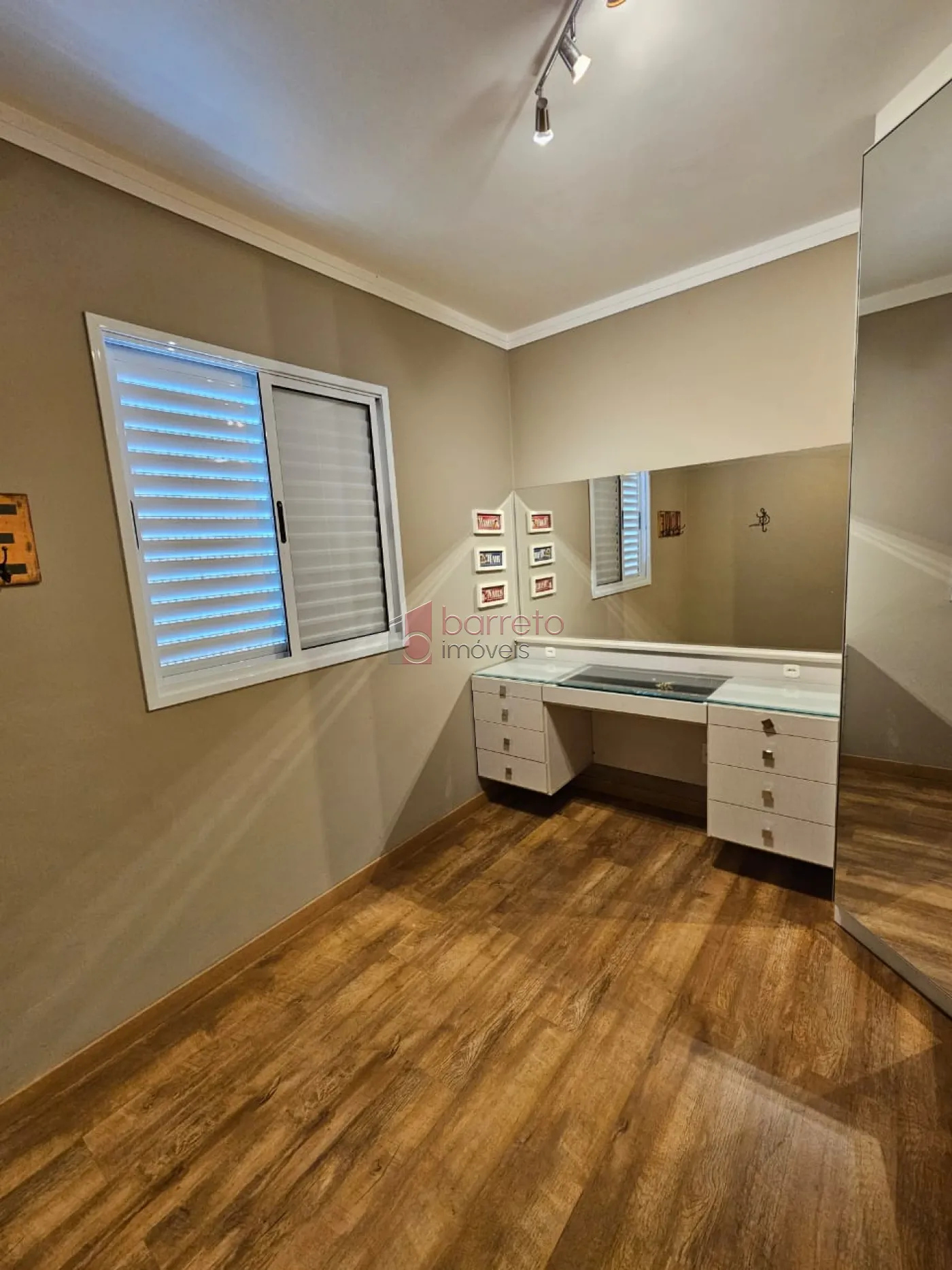 APARTAMENTO À VENDA NO CONDOMÍNIO PRACTICE NO BAIRRO VILA DAS HORTÊNCIAS – JUNDIAÍ/SP