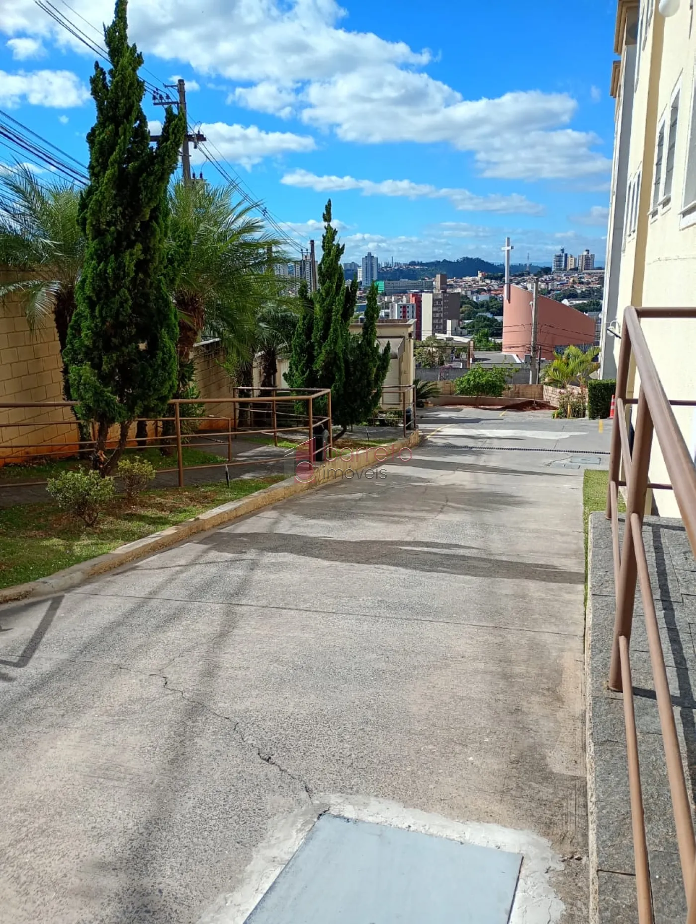 APARTAMENTO TÉRREO PARA LOCAÇÃO E VENDA NO CONDOMÍNIO SPAZIO JARDIM IMPERIAL – JUNDIAÍ/SP