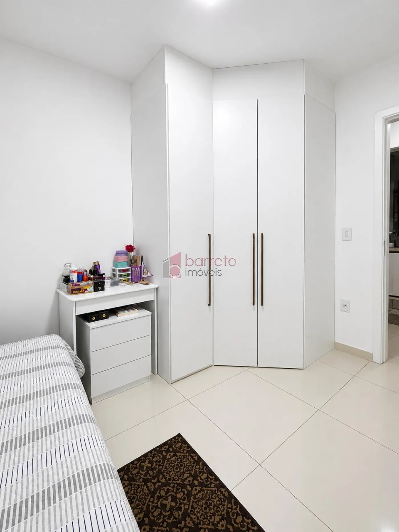 APARTAMENTO À VENDA NO CONDOMÍNIO MAJESTIC – JUNDIAÍ/SP
