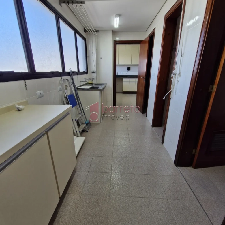 APARTAMENTO PARA LOCAÇÃO NO CONDOMÍNIO TOUR DE VERSAILLES – JUNDIAÍ/SP
