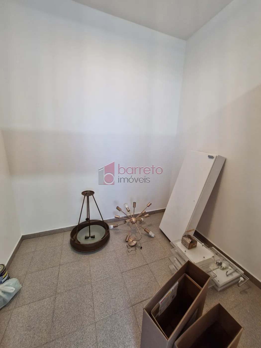 APARTAMENTO PARA LOCAÇÃO NO CONDOMÍNIO TOUR DE VERSAILLES – JUNDIAÍ/SP