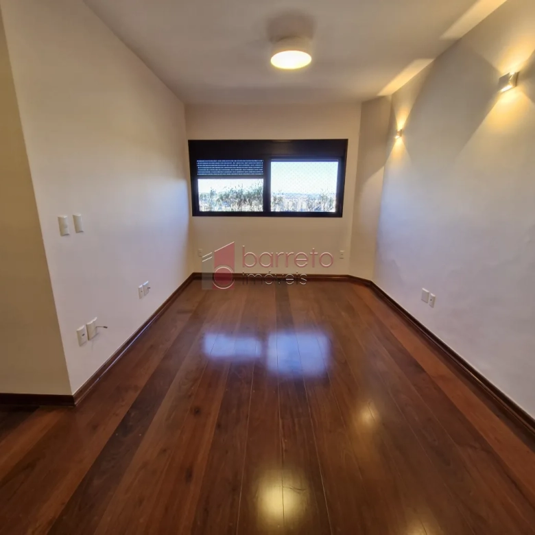 APARTAMENTO PARA LOCAÇÃO NO CONDOMÍNIO TOUR DE VERSAILLES – JUNDIAÍ/SP