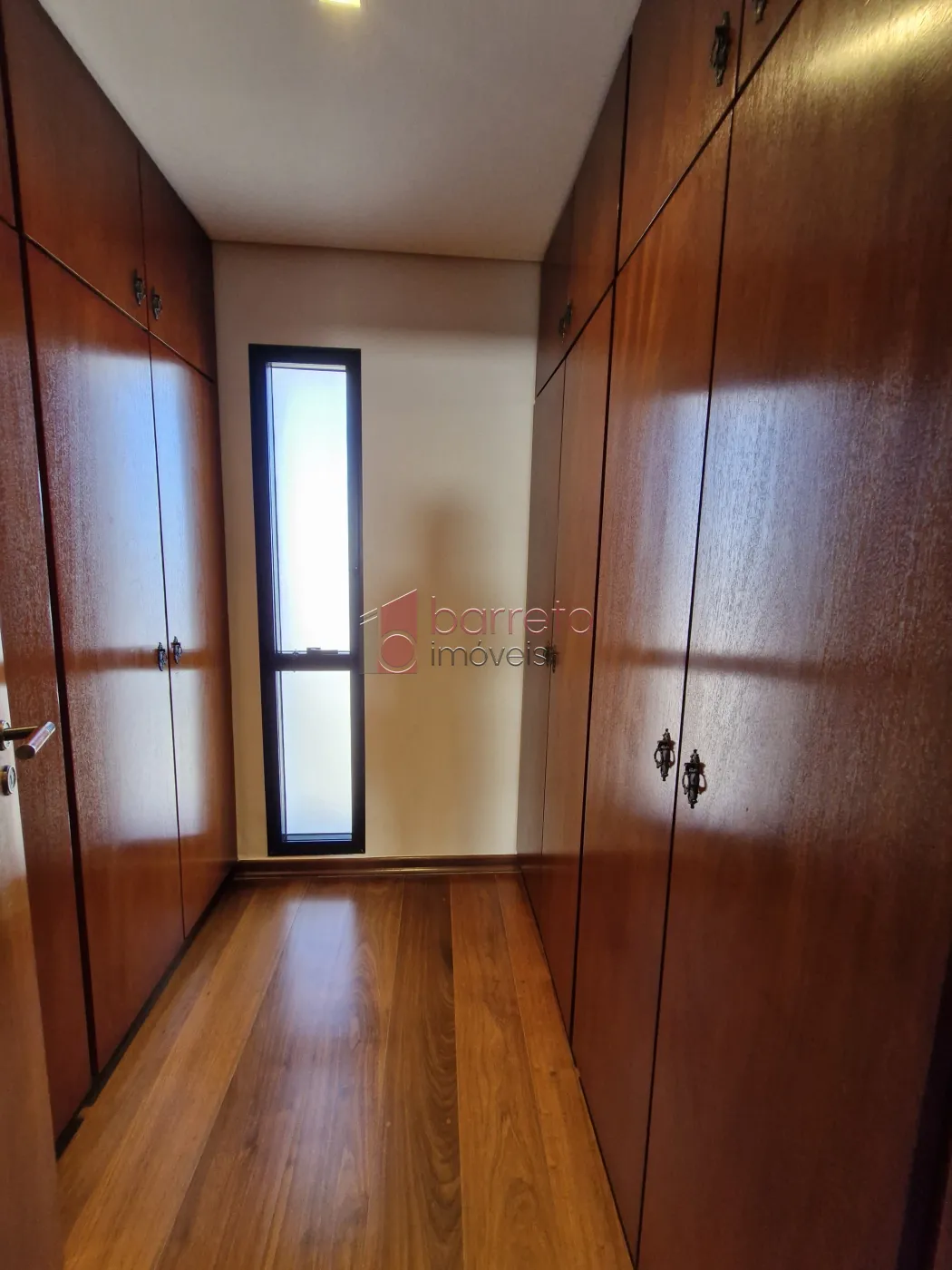 APARTAMENTO PARA LOCAÇÃO NO CONDOMÍNIO TOUR DE VERSAILLES – JUNDIAÍ/SP