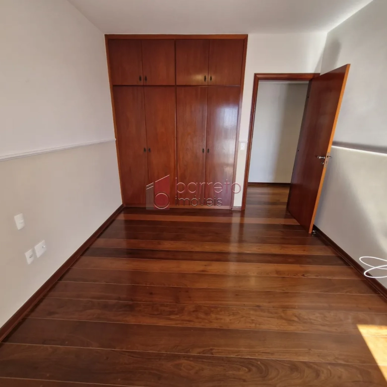 APARTAMENTO PARA LOCAÇÃO NO CONDOMÍNIO TOUR DE VERSAILLES – JUNDIAÍ/SP