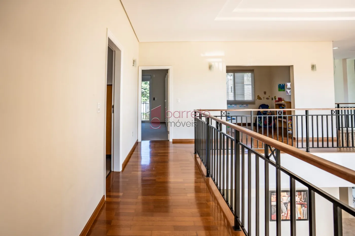 CASA ALTO PADRÃO À VENDA NO CONDOMÍNIO RESERVA DA SERRA EM JUNDIAÍ/SP