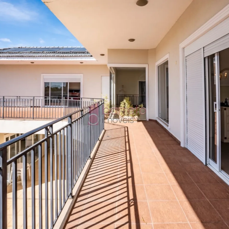 CASA ALTO PADRÃO À VENDA NO CONDOMÍNIO RESERVA DA SERRA EM JUNDIAÍ/SP