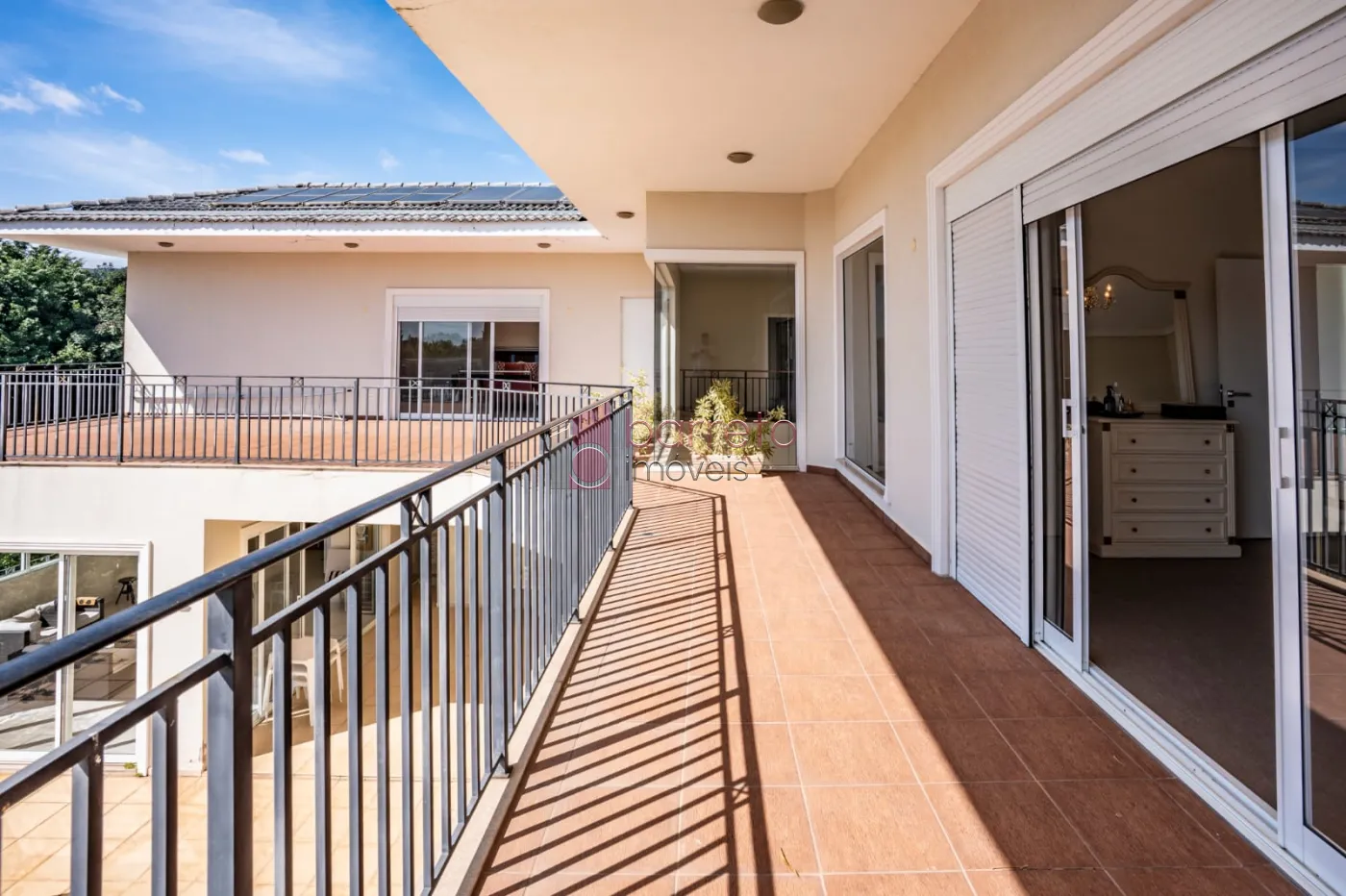 CASA ALTO PADRÃO À VENDA NO CONDOMÍNIO RESERVA DA SERRA EM JUNDIAÍ/SP