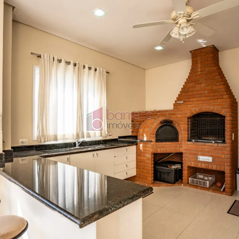 CASA ALTO PADRÃO À VENDA NO CONDOMÍNIO RESERVA DA SERRA EM JUNDIAÍ/SP