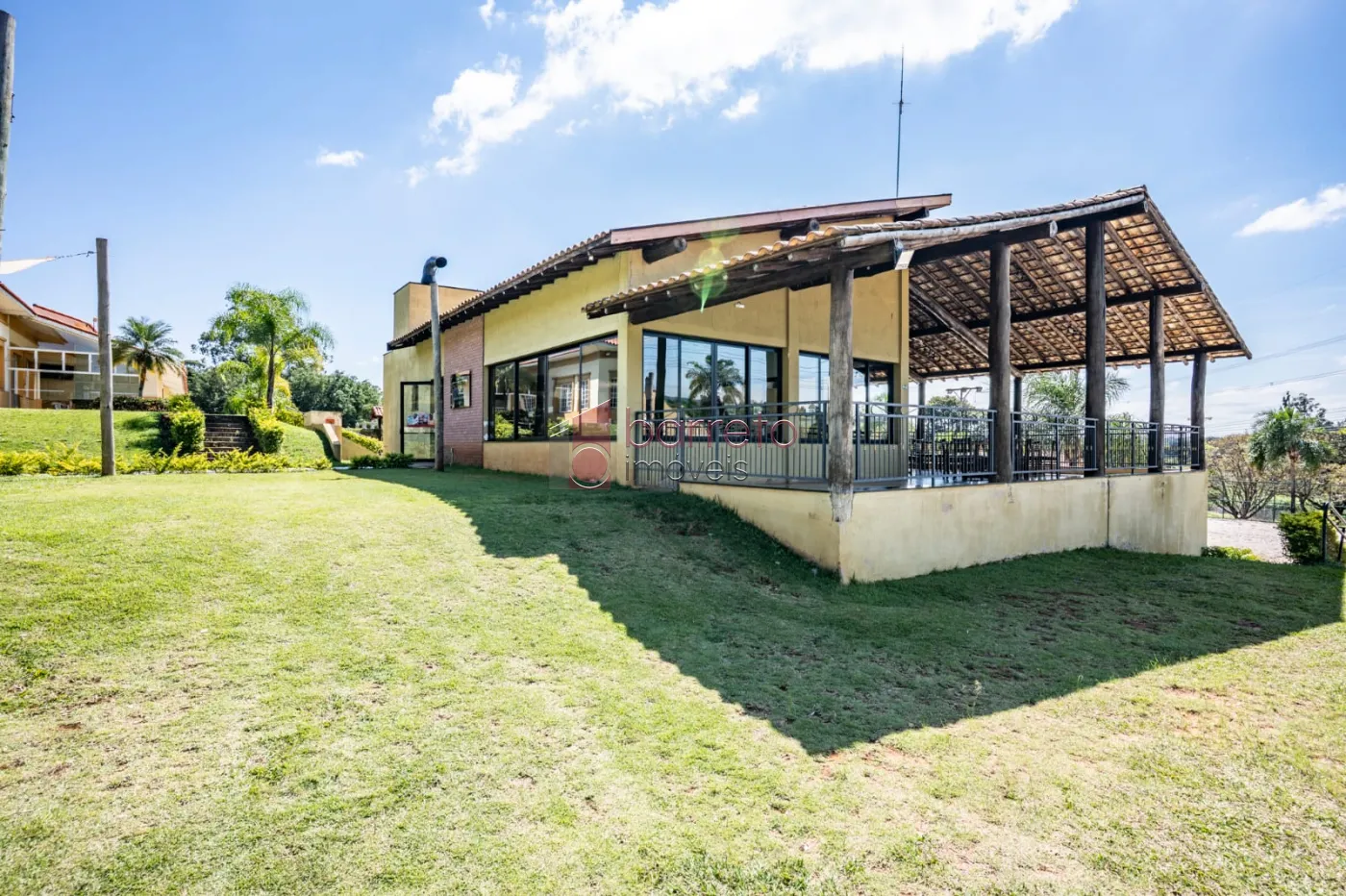 CASA ALTO PADRÃO À VENDA NO CONDOMÍNIO RESERVA DA SERRA EM JUNDIAÍ/SP