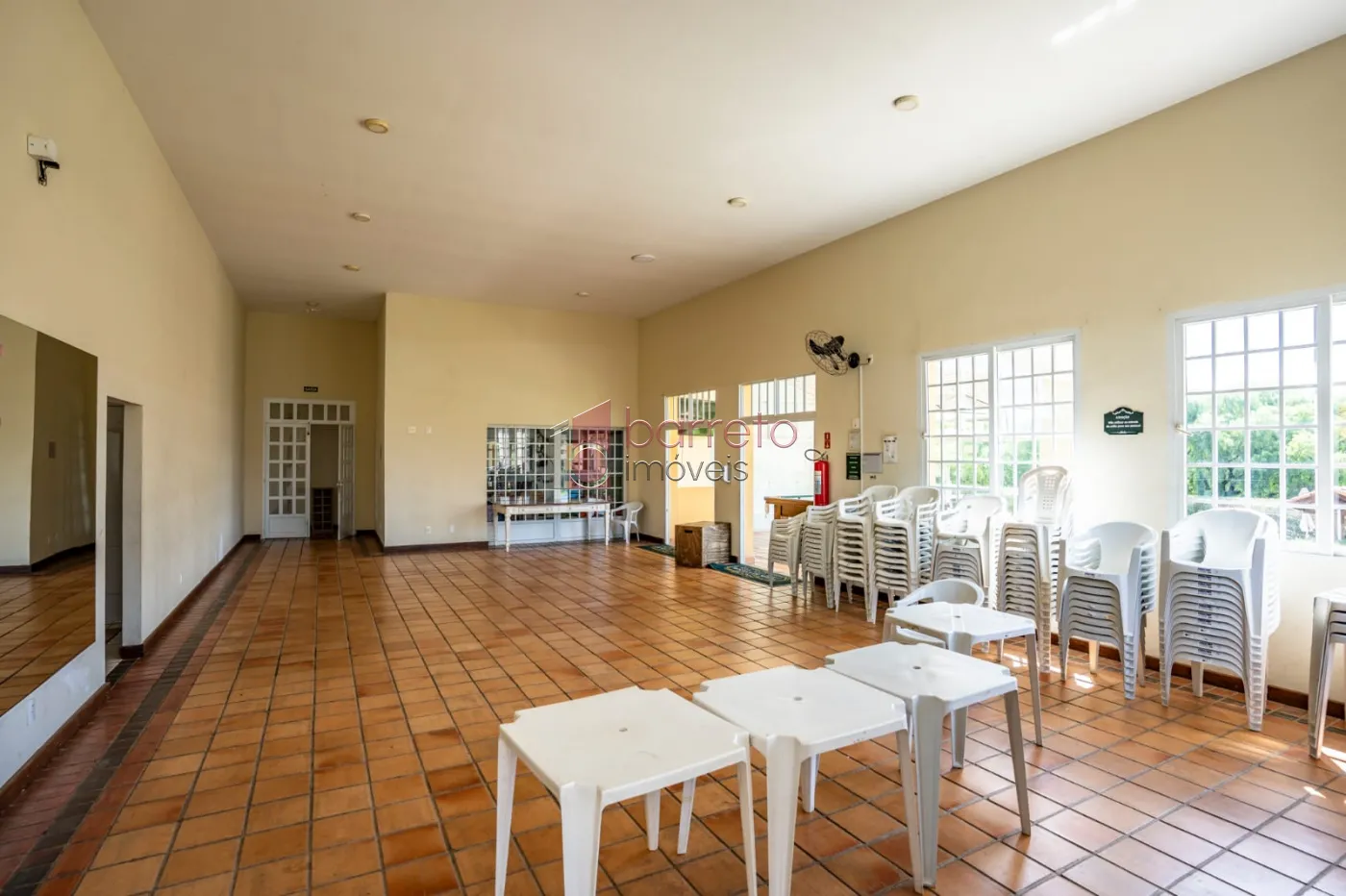 CASA ALTO PADRÃO À VENDA NO CONDOMÍNIO RESERVA DA SERRA EM JUNDIAÍ/SP