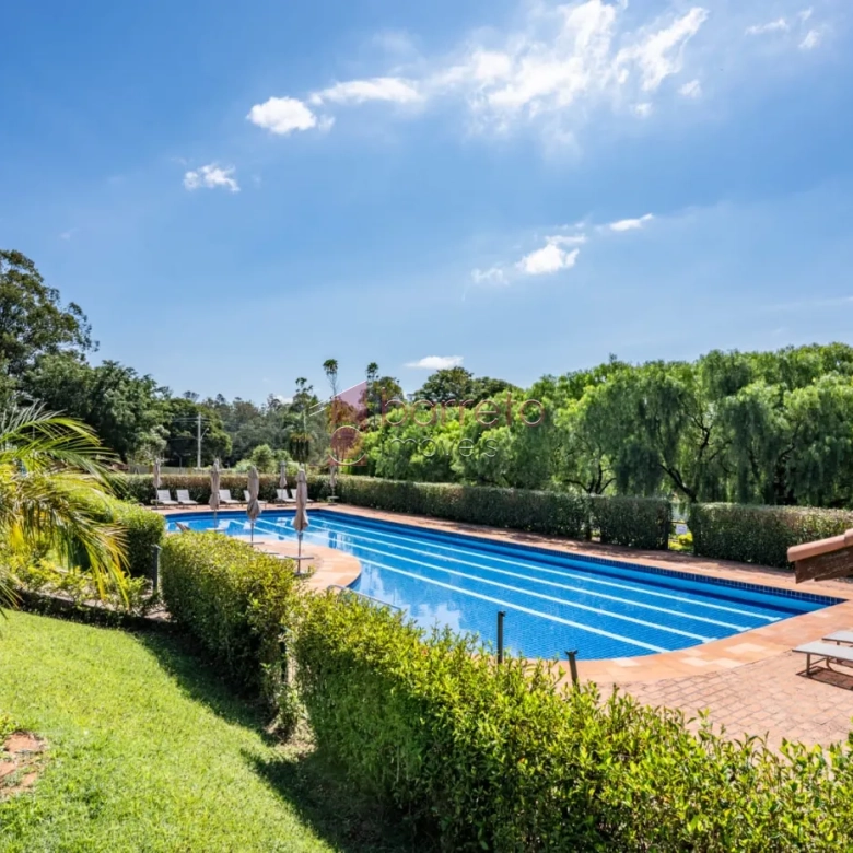 CASA ALTO PADRÃO À VENDA NO CONDOMÍNIO RESERVA DA SERRA EM JUNDIAÍ/SP