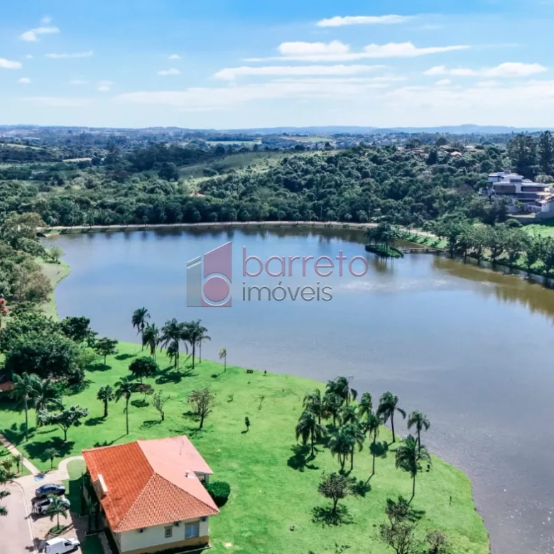 CASA ALTO PADRÃO À VENDA NO CONDOMÍNIO RESERVA DA SERRA EM JUNDIAÍ/SP