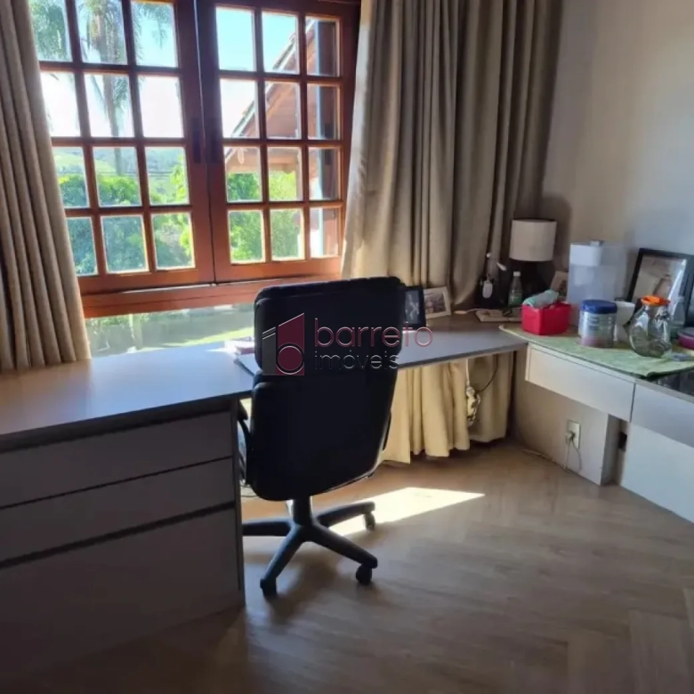 SOBRADO MOBILIADO PARA LOCAÇÃO NO CONDOMÍNIO QUARTIER LES RESIDENCES NO CAXAMBU – JUNDIAÍ/SP