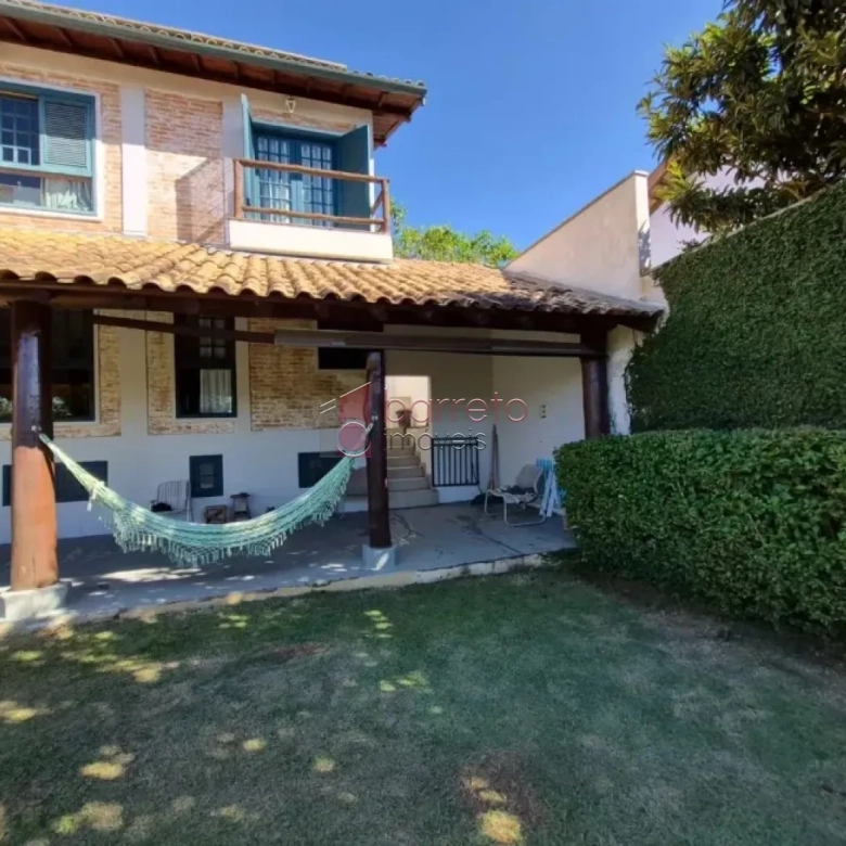 SOBRADO MOBILIADO PARA LOCAÇÃO NO CONDOMÍNIO QUARTIER LES RESIDENCES NO CAXAMBU – JUNDIAÍ/SP