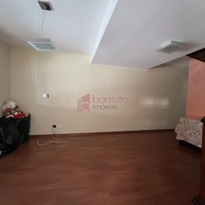 CASA À VENDA NO CONDOMÍNIO VILA SAFIRA EM JUNDIAÍ/SP
