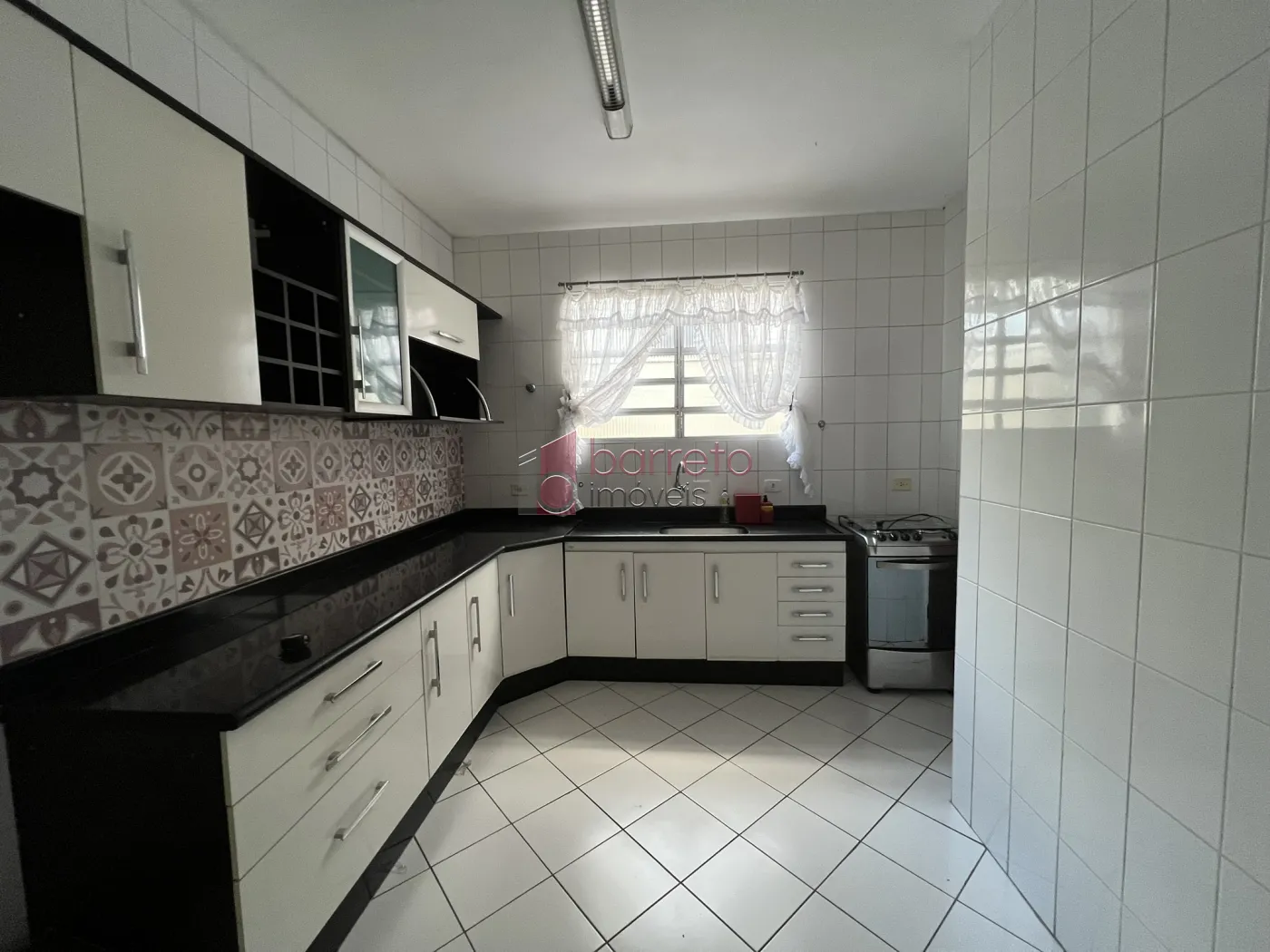CASA À VENDA NO CONDOMÍNIO VILA SAFIRA EM JUNDIAÍ/SP