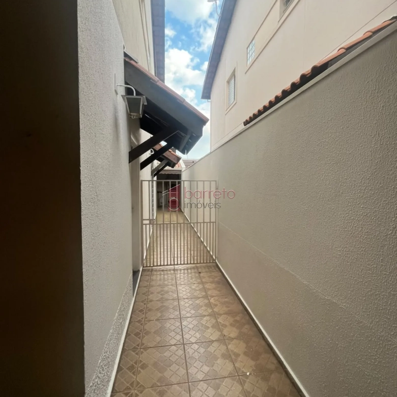 CASA À VENDA NO CONDOMÍNIO VILA SAFIRA EM JUNDIAÍ/SP