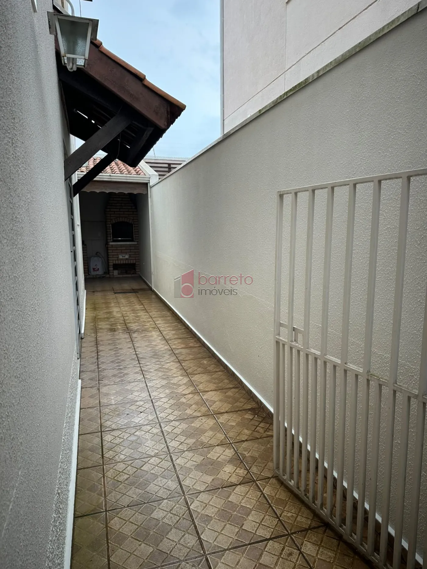 CASA À VENDA NO CONDOMÍNIO VILA SAFIRA EM JUNDIAÍ/SP