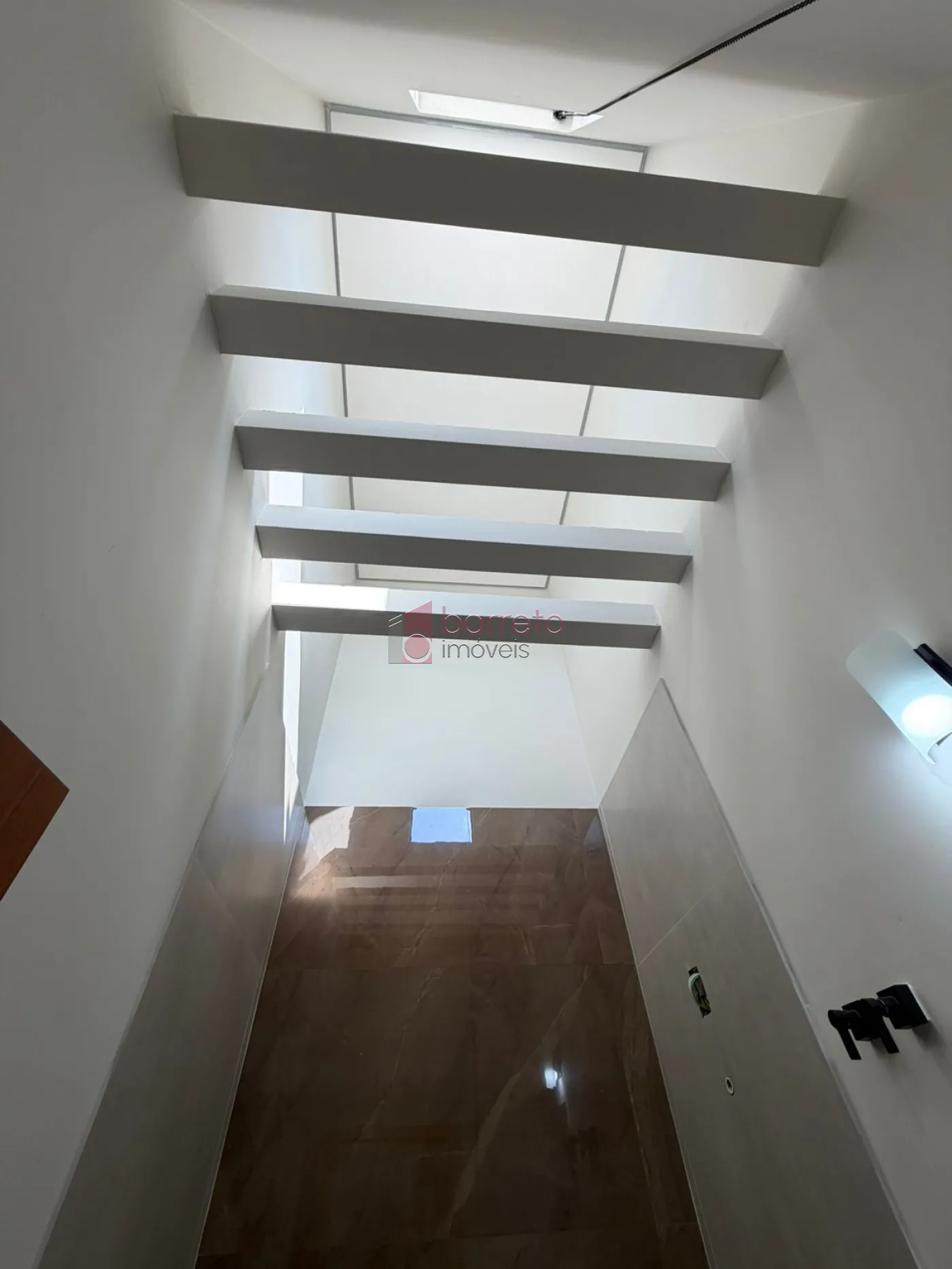 CASA SOBRADO COM 03 QUARTOS À VENDA NO CONDOMÍNIO RESERVA DA MATA – JUNDIAÍ/SP