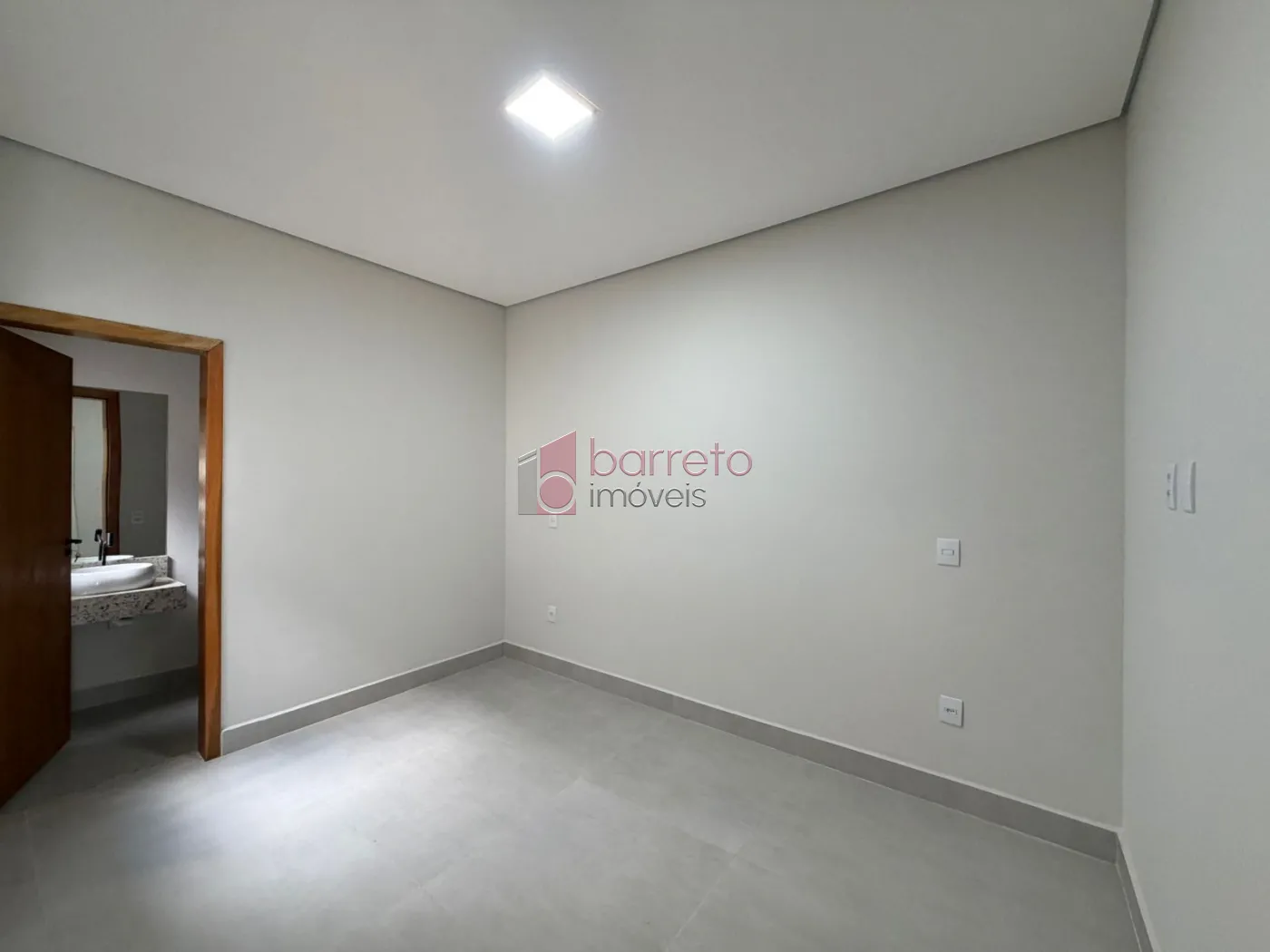 CASA SOBRADO COM 03 QUARTOS À VENDA NO CONDOMÍNIO RESERVA DA MATA – JUNDIAÍ/SP